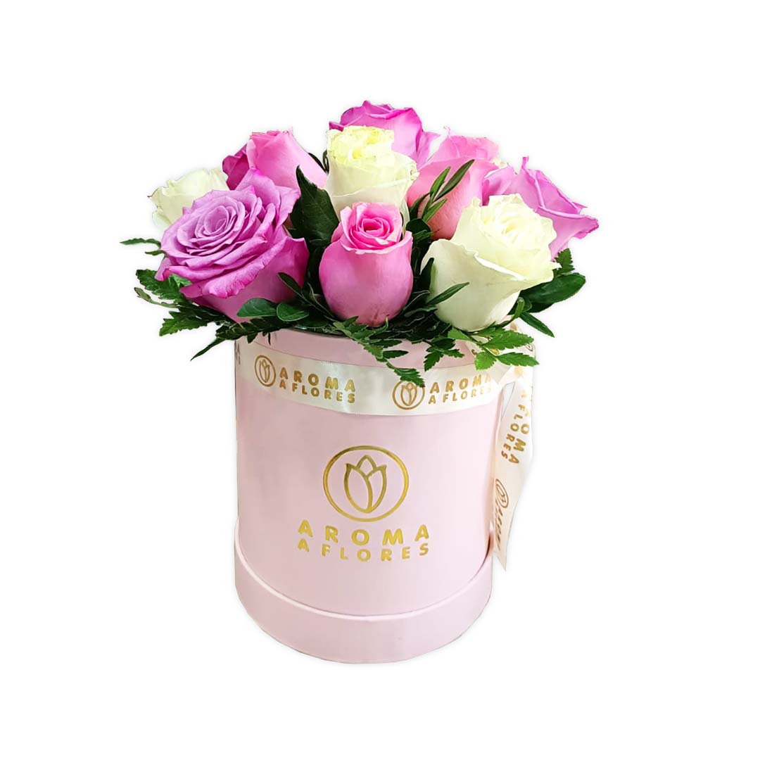 Box-12-rosas-eres-valiosa.jpg Box-12-rosas-eres-valiosa-Aroma-a-flores