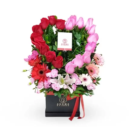 Box-corazón-rosas-y-Gerberas-Aroma-a-flores